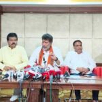 खराब सड़क ने ली पिता-बेटी की जान : NH-30 पर भीषण हादसा, दो की मौके पर मौत, दो महिलाओं की हालत गंभीर
