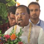 CM साय के हेलीकॉप्टर में आई तकनीकी खराबी: उड़ान से ठीक पहले नीचे उतरे, मंगाया गया नया हेलीकॉप्टर